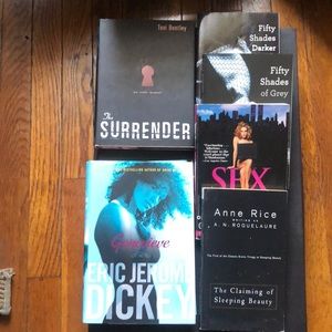 Spicy womens’ literature: Fifty shades of grey etc